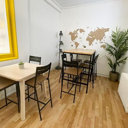 Az The Bridge Hostel - Coliving Σαραγόσα Εξωτερικό φωτογραφία
