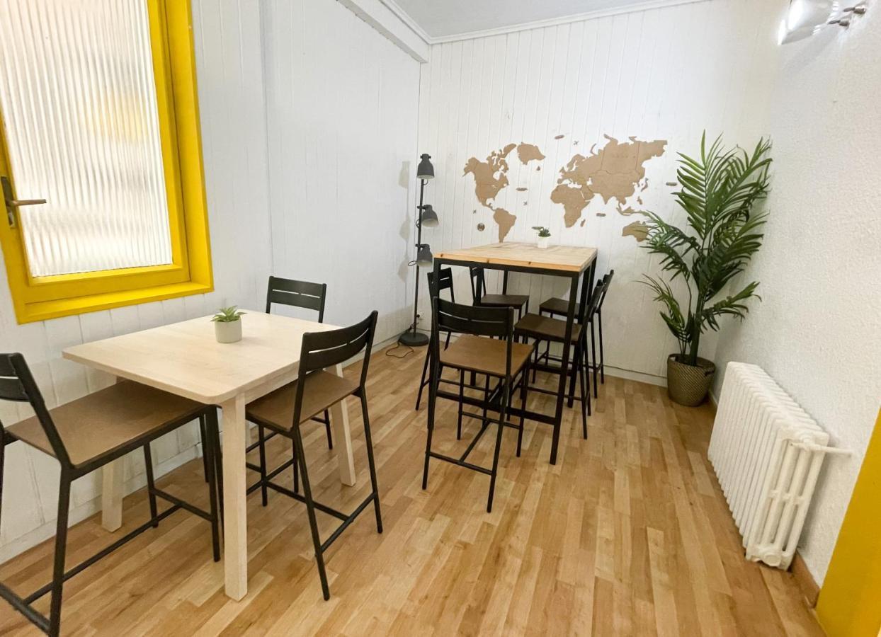 Az The Bridge Hostel - Coliving Σαραγόσα Εξωτερικό φωτογραφία