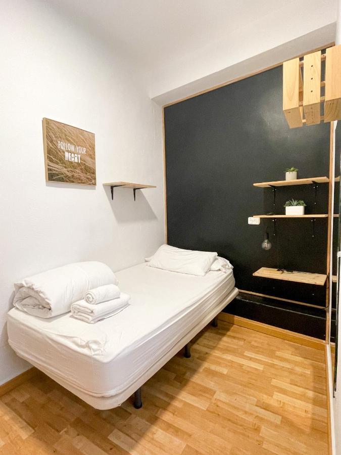 Az The Bridge Hostel - Coliving Σαραγόσα Εξωτερικό φωτογραφία