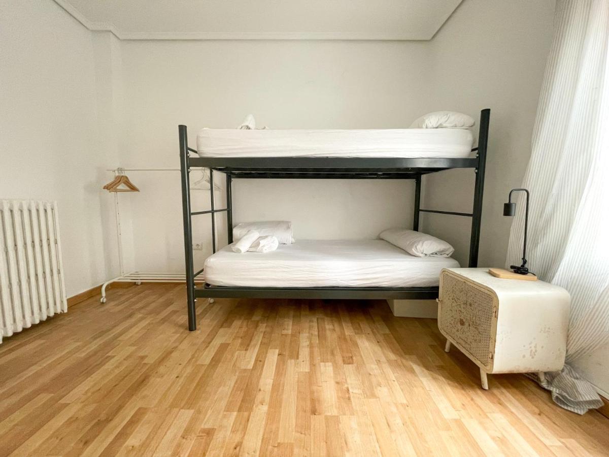 Az The Bridge Hostel - Coliving Σαραγόσα Εξωτερικό φωτογραφία