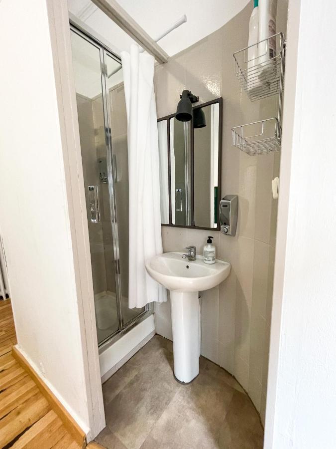 Az The Bridge Hostel - Coliving Σαραγόσα Εξωτερικό φωτογραφία